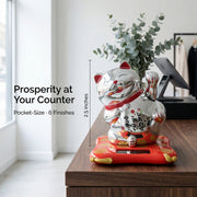 Solar Lucky Cat 2.5-Inch Tilted — Six Colors, Playful Pose - image 3 - LIEE FLAT CAT